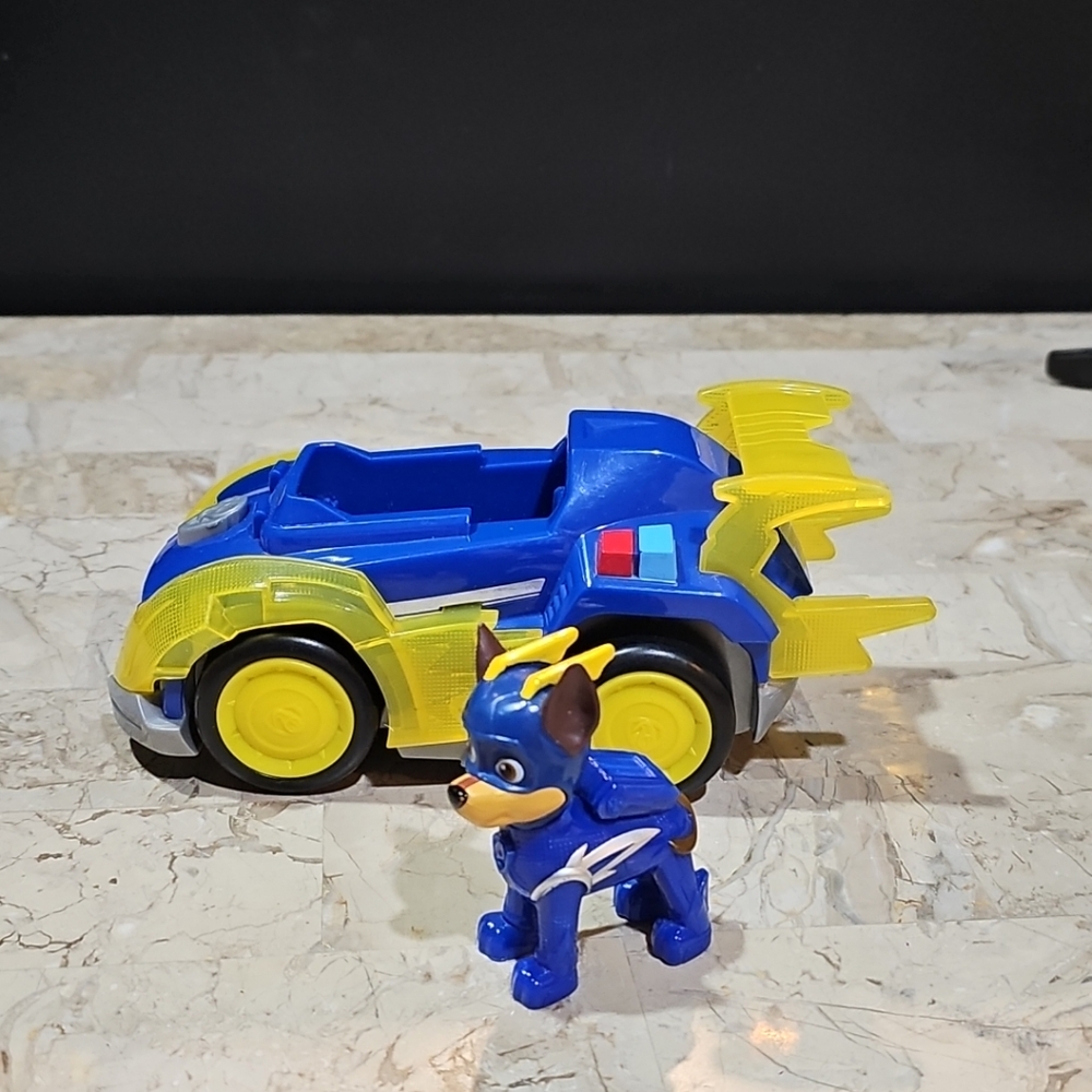 Paw Patrol Mighty Pups Super Paws Chase Deluxe Vehicle with Lights & Sounds!